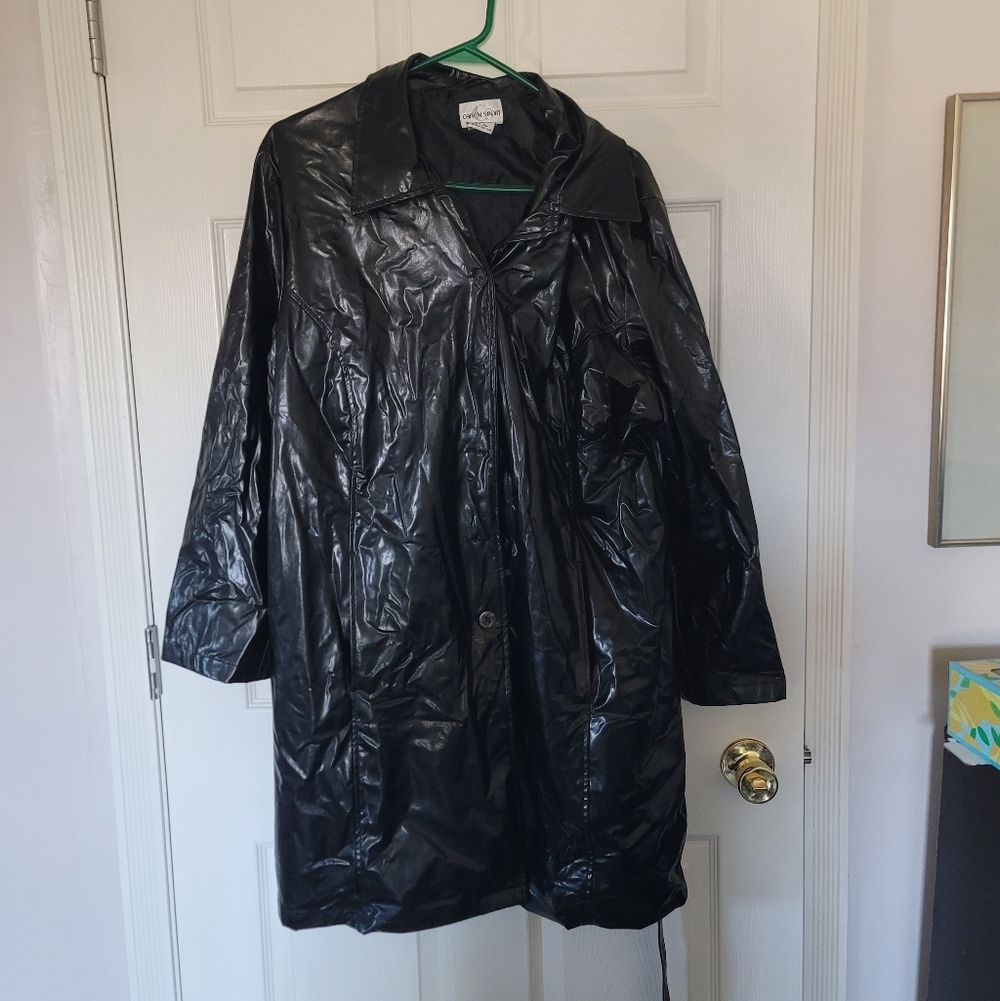 Womens Black Faux Leather Polyurethane Rain Jacket - size 3X